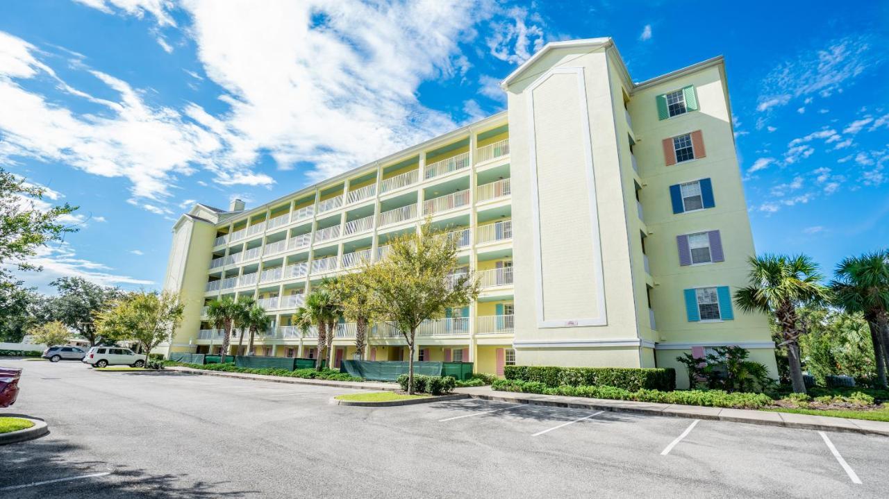 Barefoot Y Resort